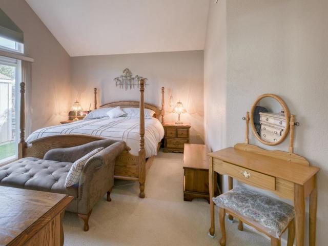 1139 Cape Cod Way, Salinas CA: https://media.crmls.org/mediaz/947ab98e-f250-4c5e-8b33-6f6a47df6c83.jpg