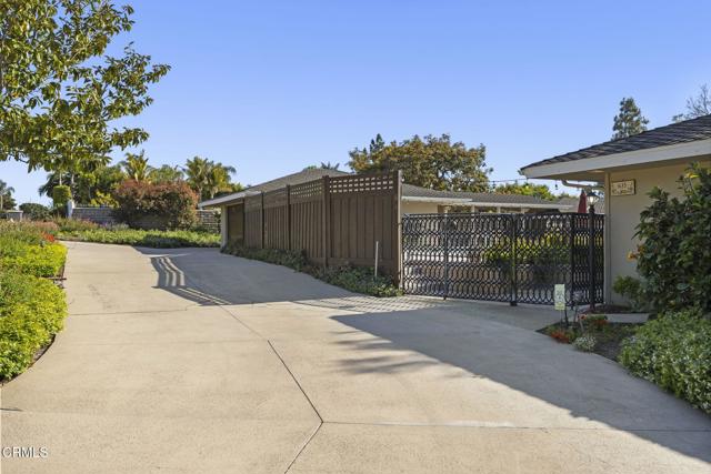 635 Via Del Cerro, Camarillo CA: https://media.crmls.org/mediaz/947ac132-053a-40ea-9af4-8c8c50859ebc.jpg