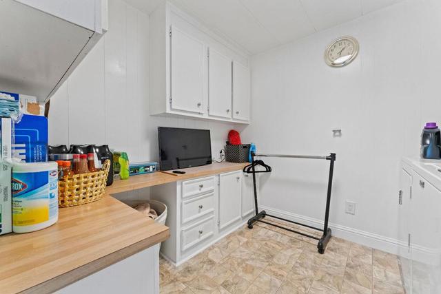 255 Mountain Springs Drive, San Jose CA: https://media.crmls.org/mediaz/947c1dda-c93c-4fb5-9449-7c768c1e5f8c.jpg