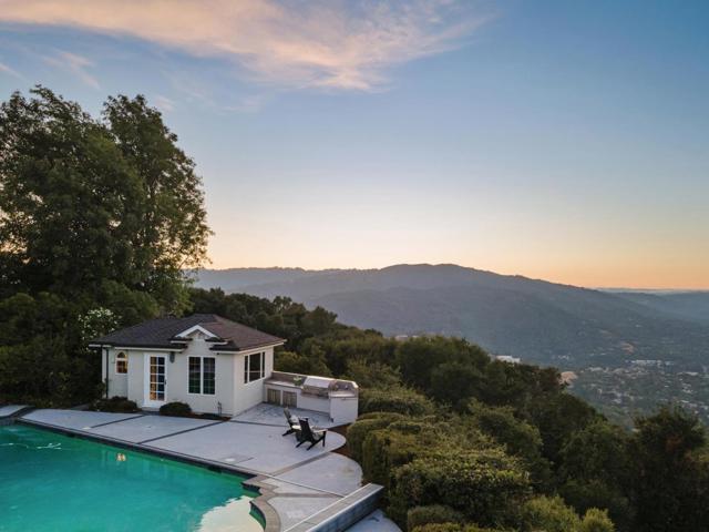 16383 Aztec Ridge Drive, Los Gatos CA: https://media.crmls.org/mediaz/947c4eee-e695-44c2-870b-992b6b410a0e.jpg