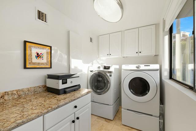 45371 Rancho Palmeras Drive, Indian Wells CA: https://media.crmls.org/mediaz/947c9de9-a649-4889-ae10-a3e76808a1a2.jpg