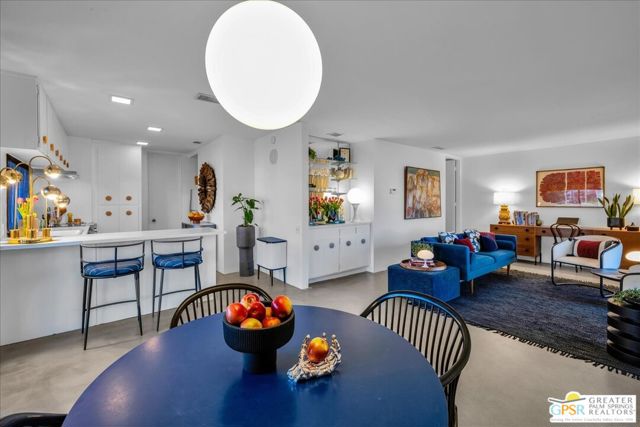 2530 N Whitewater Club Drive #A, Palm Springs, CA 92262