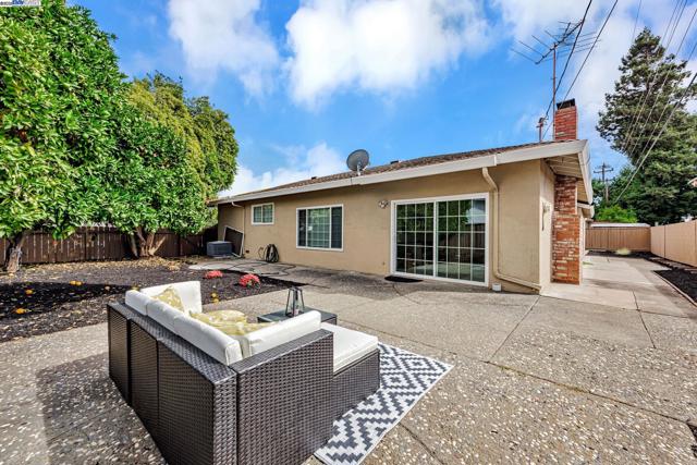 38131 Acacia st., Fremont CA: https://media.crmls.org/mediaz/947d51f7-0a1e-4a60-814e-2f8c99af5d96.jpg