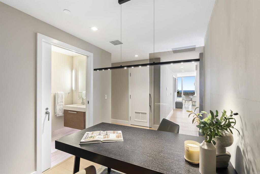888 W E Street - photo 14