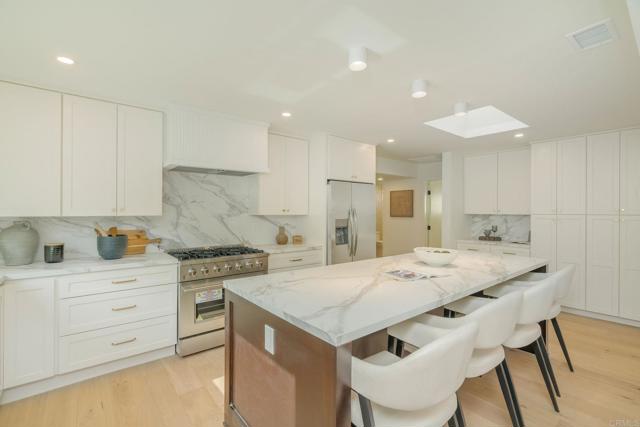 Detail Gallery Image 15 of 26 For 4210 Alcove Ave, Studio City,  CA 91604 - 3 Beds | 2 Baths