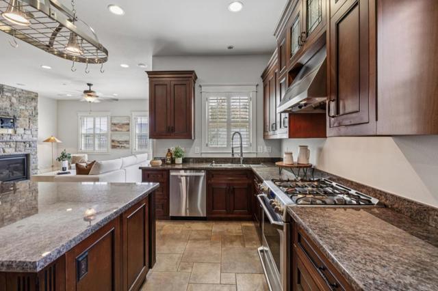 414 Belleville Boulevard, Half Moon Bay CA: https://media.crmls.org/mediaz/947e59c7-cf22-423b-9d61-e6eead235229.jpg