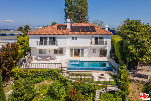 1957 Linda Flora Drive, Los Angeles CA: https://media.crmls.org/mediaz/947e83e2-5661-413c-91d3-53e747a4ae2f.jpg