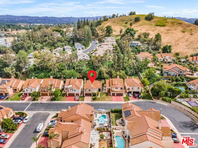 23234 Valerio Street, West Hills CA: https://media.crmls.org/mediaz/947f25e8-e85e-406e-be11-72475aee93cc.jpg