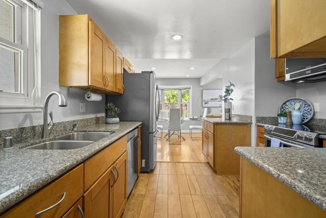 2371 Monroe Street, Santa Clara CA: https://media.crmls.org/mediaz/947f8bda-ade0-46c2-bb30-26e4a9d6b975.jpg