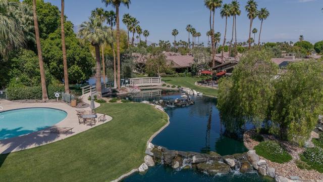203 Wild Horse Drive, Palm Desert, CA 92211