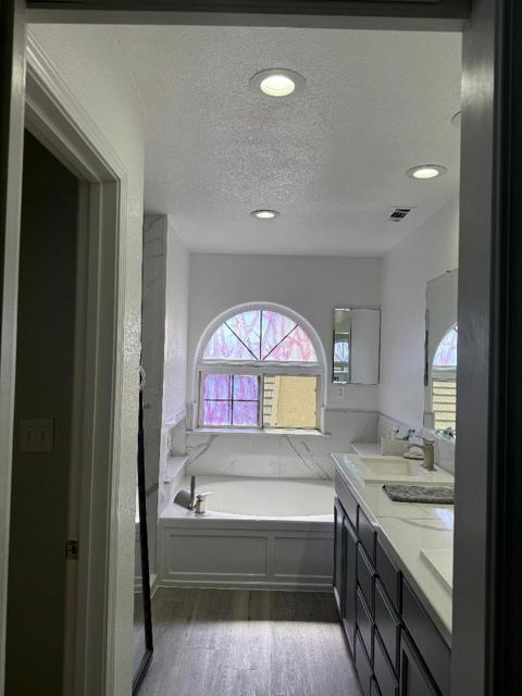 675 Pinot Noir Court, Los Banos CA: https://media.crmls.org/mediaz/9482a71c-866a-45ea-891a-c592ee684c8a.jpg
