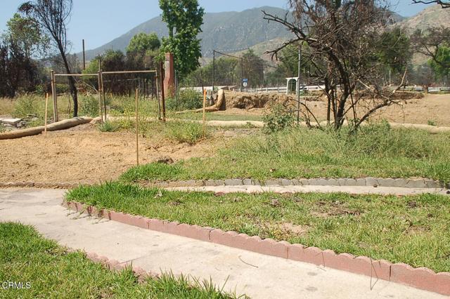 Detail Gallery Image 15 of 25 For 103 E Las Flores, Altadena,  CA 91001 - – Beds | – Baths