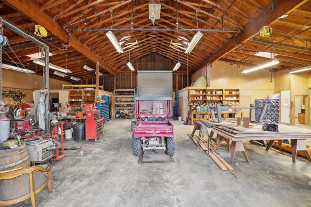 18190 Cachagua, Carmel Valley CA: https://media.crmls.org/mediaz/94830e68-03fa-4e1b-a371-6a9004c2b199.jpg