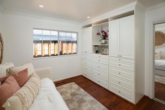 1949 Brittan Avenue, San Carlos CA: https://media.crmls.org/mediaz/94831ce3-bdeb-4376-8357-6c5af0fbf6f7.jpg
