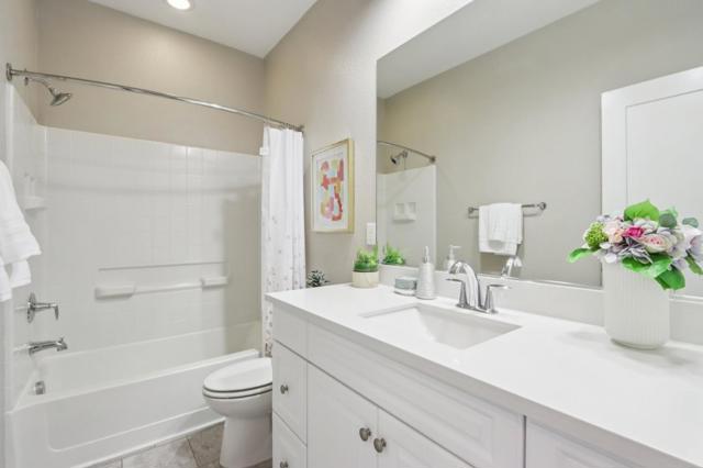 951 Arrowleaf Place, San Jose CA: https://media.crmls.org/mediaz/9485a567-dd1d-4bc1-89c0-700fcde1d320.jpg