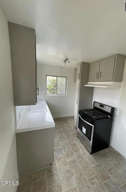 Detail Gallery Image 2 of 7 For 400 E Stocker St #8,  Glendale,  CA 91207 - 0 Beds | 1 Baths