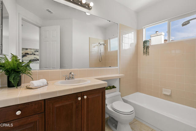 Detail Gallery Image 43 of 75 For 5358 Calarosa Ranch Rd, Camarillo,  CA 93012 - 5 Beds | 5/1 Baths