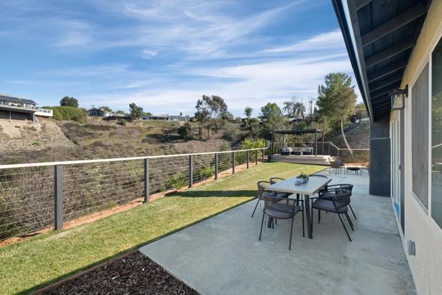 Detail Gallery Image 47 of 57 For 2134 Flying Hills Ln, El Cajon,  CA 92020 - 4 Beds | 3 Baths