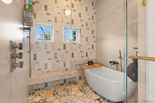 Image 36 of 75 For 418 Parkwood Ln