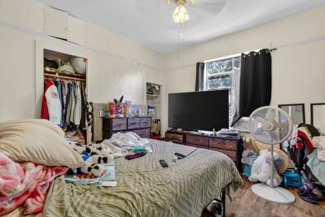 422 N 5th Street, San Jose CA: https://media.crmls.org/mediaz/94876145-de78-48cb-b5f9-c53fccbb89fa.jpg