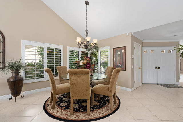 9 Acapulco Drive, Palm Desert CA: https://media.crmls.org/mediaz/9487b055-9147-4cf8-ae42-47ad163ac0bc.jpg