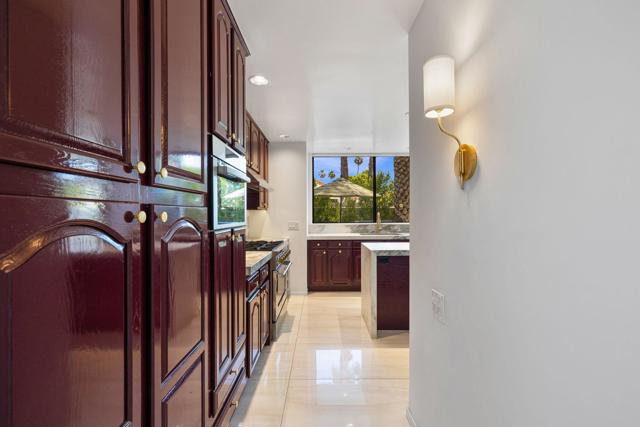 49 Mission Palms E Drive, Rancho Mirage CA: https://media.crmls.org/mediaz/9487e9c5-d669-4a5f-a33c-769b45c895df.jpg
