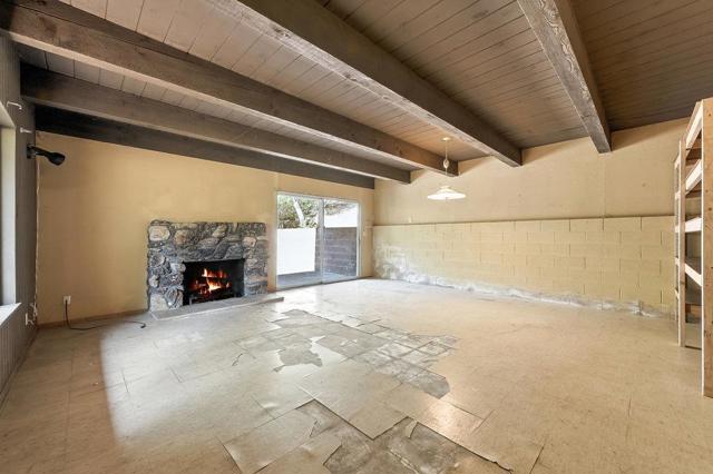 12750 Canario Way, Los Altos Hills CA: https://media.crmls.org/mediaz/94891a85-77ee-4d52-b7cf-dac71958423d.jpg