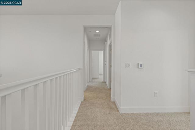 8121 Vessel Way, Sacramento CA: https://media.crmls.org/mediaz/9489cc76-4c56-45ff-a5d4-36593cc3c794.jpg