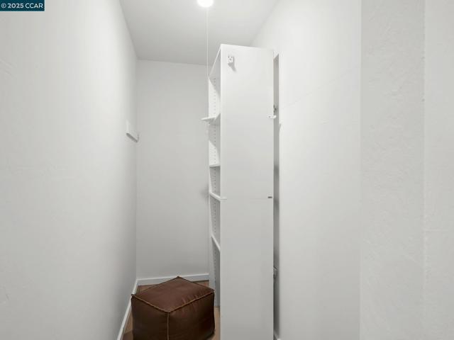 200 El Dorado Ave, Danville CA: https://media.crmls.org/mediaz/948bdf5b-c9d8-42f2-a262-5ccb282106d7.jpg