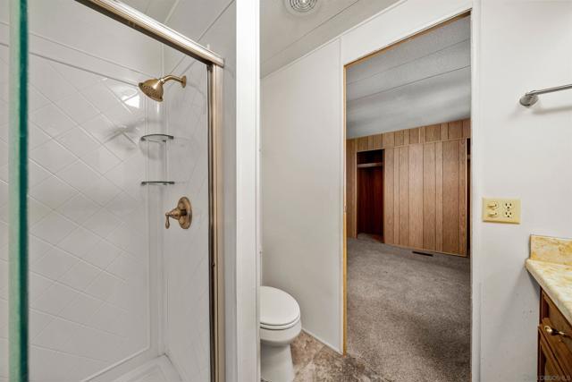 444 N N El Camino Real, Encinitas CA: https://media.crmls.org/mediaz/948c80c9-7574-47eb-8e5a-624dee2b19a2.jpg