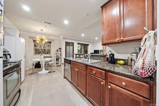 Detail Gallery Image 5 of 38 For 1434 Marshall Rd #16,  Alpine,  CA 91901 - 2 Beds | 2 Baths