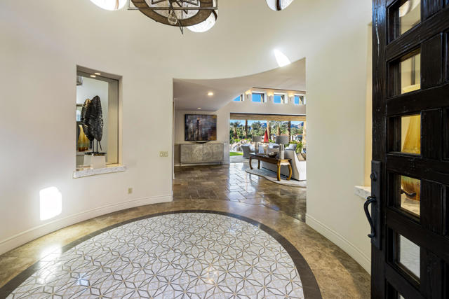 78653 Peerless Place, La Quinta CA: https://media.crmls.org/mediaz/948ebebf-0327-4fd5-b9d2-e2e27aca581c.jpg