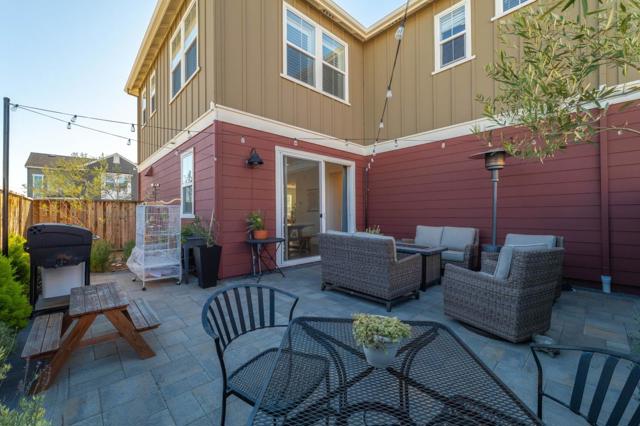 239 Bungalow Court, Marina CA: https://media.crmls.org/mediaz/948ed465-c0cb-405c-969c-b4af960b035d.jpg