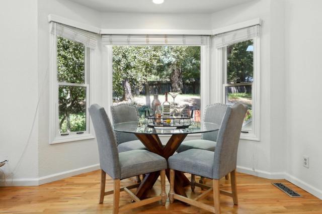 20 Grainger Lane, Santa Cruz CA: https://media.crmls.org/mediaz/948f82b8-0ef6-43ba-859c-97957e7d67b6.jpg