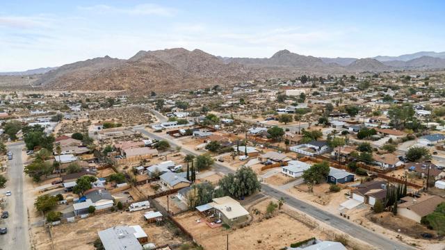 Detail Gallery Image 16 of 51 For 61610 Sunburst Dr, Joshua Tree,  CA 92252 - 3 Beds | 2 Baths