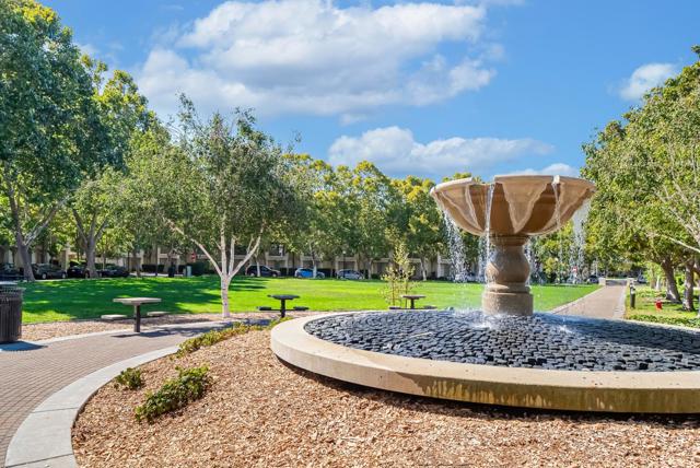427 Nicholas Drive, Mountain View CA: https://media.crmls.org/mediaz/94912b5b-311d-4709-a98d-e66c1af5c327.jpg