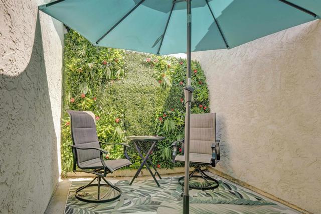 1867 Guilder Gln, Escondido CA: https://media.crmls.org/mediaz/94916b48-f675-4bad-9e2f-ba3cf881dd95.jpg