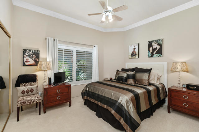 99 Kavenish Drive, Rancho Mirage CA: https://media.crmls.org/mediaz/94925713-1d18-4436-99ee-5e301ccb46a9.jpg