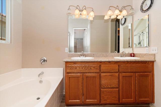 49775 Wayne Street, Indio CA: https://media.crmls.org/mediaz/9492e4ca-e1d8-445d-b00b-f5d25453b9f6.jpg