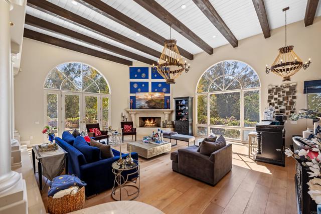 Detail Gallery Image 10 of 34 For 16427 Avenida Cuesta Del Sol, Rancho Santa Fe,  CA 92067 - 5 Beds | 5/1 Baths