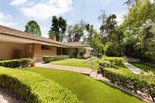 756 Linda Vista Avenue, Pasadena CA: https://media.crmls.org/mediaz/94970032-daec-4ad0-9ea9-cd4d0b91342f.jpg