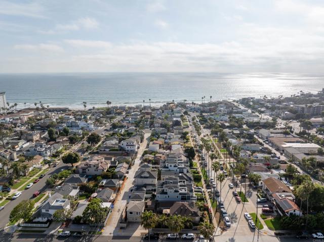 867 Wilbur Avenue, San Diego CA: https://media.crmls.org/mediaz/949a50e4-896e-4407-a3ed-2b70fc172cd4.jpg