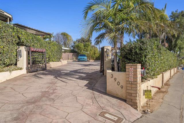 Image 13 of 28 For 3909 Alta Loma Drive