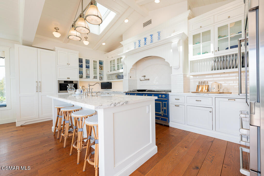 MLS #226003995 image #2