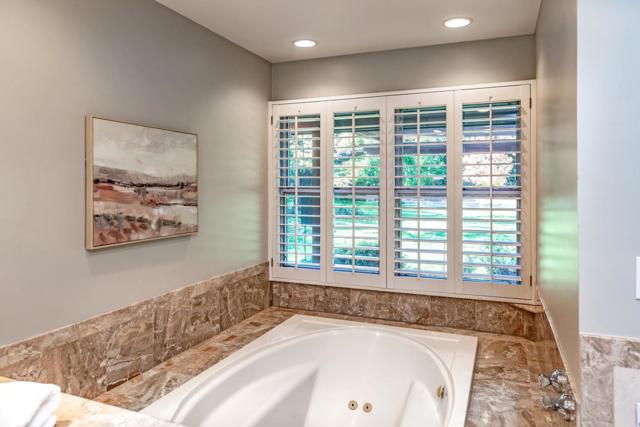 Image 27 of 65 For 14725 Live Oak Lane