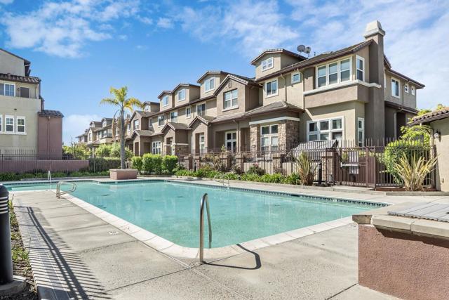 1821 Camino Leonor, San Jose CA: https://media.crmls.org/mediaz/949e51a6-50d7-4098-b885-f54a9059e94a.jpg
