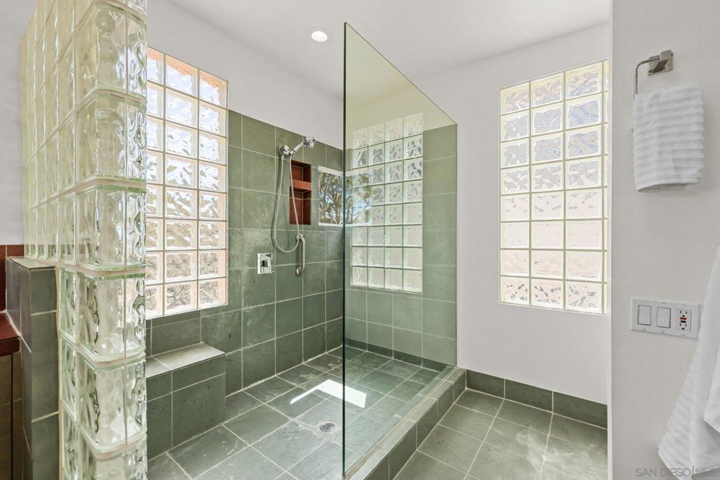 3333 Hill St - photo 17