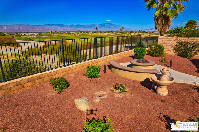 85041 Stazzano Place, Indio CA: https://media.crmls.org/mediaz/949e99e1-9b04-438f-a64d-a86c82450945.jpg