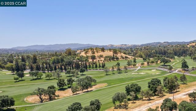 700 Golf Club Way, Pleasant Hill CA: https://media.crmls.org/mediaz/949ec9b3-912e-42e7-a70e-4f038c9c4c4a.jpg