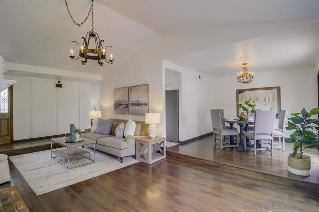 3886 Santa Cruz, San Diego CA: https://media.crmls.org/mediaz/949f7ff6-fefd-47fe-9275-5b4cf688ab3a.jpg
